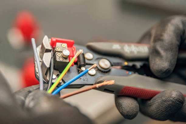 Best Ceiling Fan Installation Electrician  in Blue Hills, CT